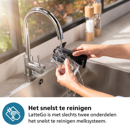 Philips 5400 Series - Volautomatische Espressomachine - LatteGo Melksysteem - 12 Soorten Koffie + Heet Water - Zwart - + AquaClean Filter - EP5447/90