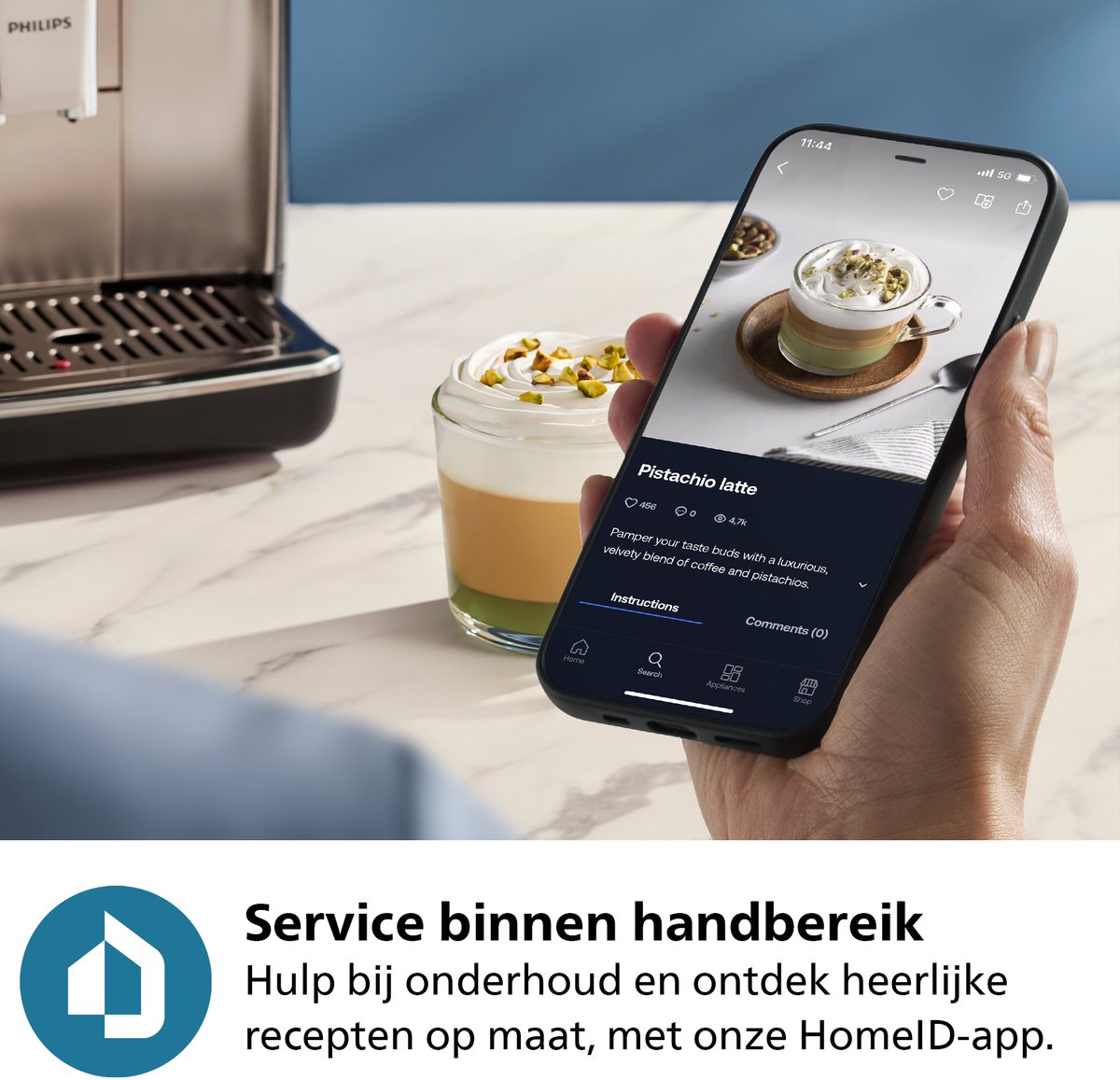 Philips 5400 Series - Volautomatische Espressomachine - LatteGo Melksysteem - 12 Soorten Koffie + Heet Water - Zwart - + AquaClean Filter - EP5447/90